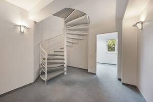 Raumwunder in Bestlage - Exklusive 320 m² in Düsseldorf-Oberkassel! – 40545 Düsseldorf – Vorschaubild 9