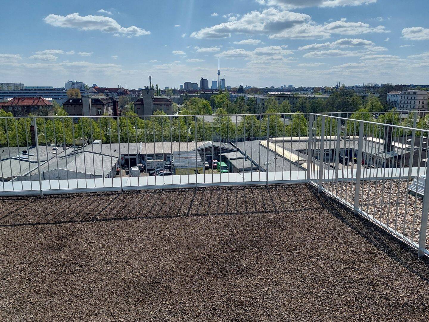 Exklusive Dachgeschosswohnung mit Penthousecharakter in Berlin-Weißensee... – Berlin – Vorschaubild 8
