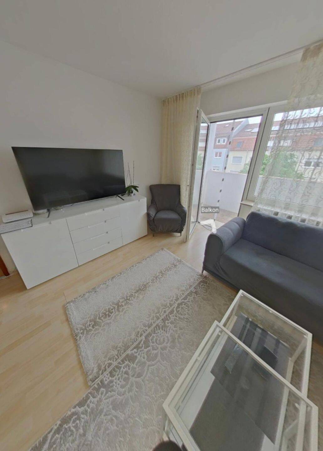 Stilvolle 2-Zimmer-Wohnung mit Balkon & Aufzug in zentraler und ruhiger Lage – Fürth – Vorschaubild 4