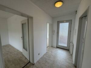 Ab sofort: mit Süd-Loggia und Garage – 33689 Bielefeld – Vorschaubild 3