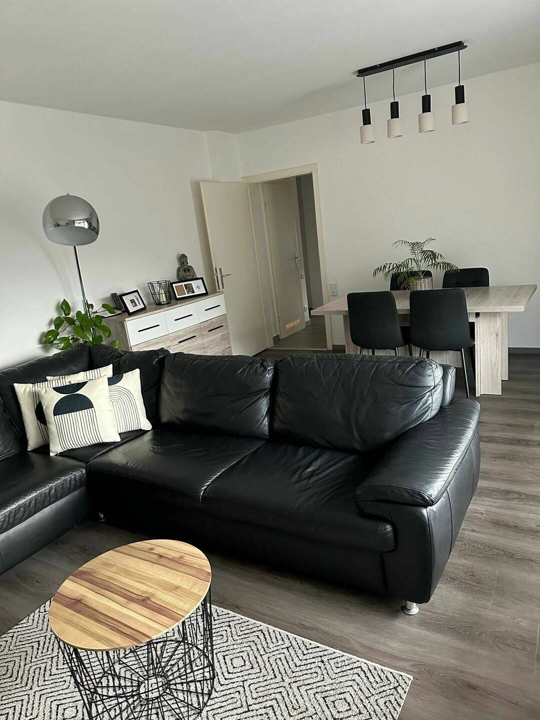 Solingen-Merscheid 3-Zi-WHG, 70m², mit 2 Balkonen in – Solingen – Bild 1 von 9