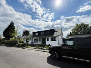 Bestlage von Bonn-Röttgen! Exklusive sanierte, energieeffiziente Villa auf wunderschönem Sonnenareal – 53125 Bonn – Vorschaubild 2