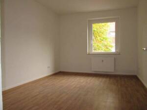 *große 2-Zimmer-Wohnung mit Wohnküche sucht neuen Mieter* – 47055 Duisburg – Vorschaubild 4