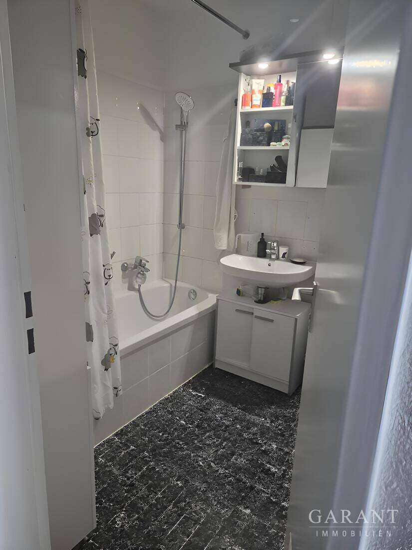 Ruhig und grün in Pasing! Hübsche 2 Zimmer-Wohnung mit Süd-/West-Loggia, frei ab Ende 2026 – München – Vorschaubild 7