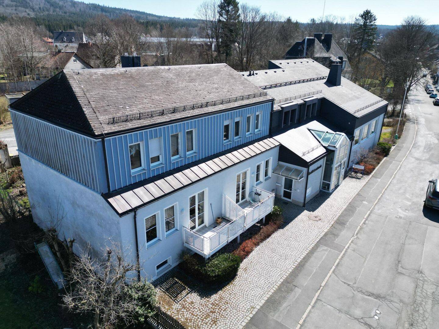 Diese Bank wartet auf Ihre Übernahme – Zell im Fichtelgebirge – Bild 1 von 9
