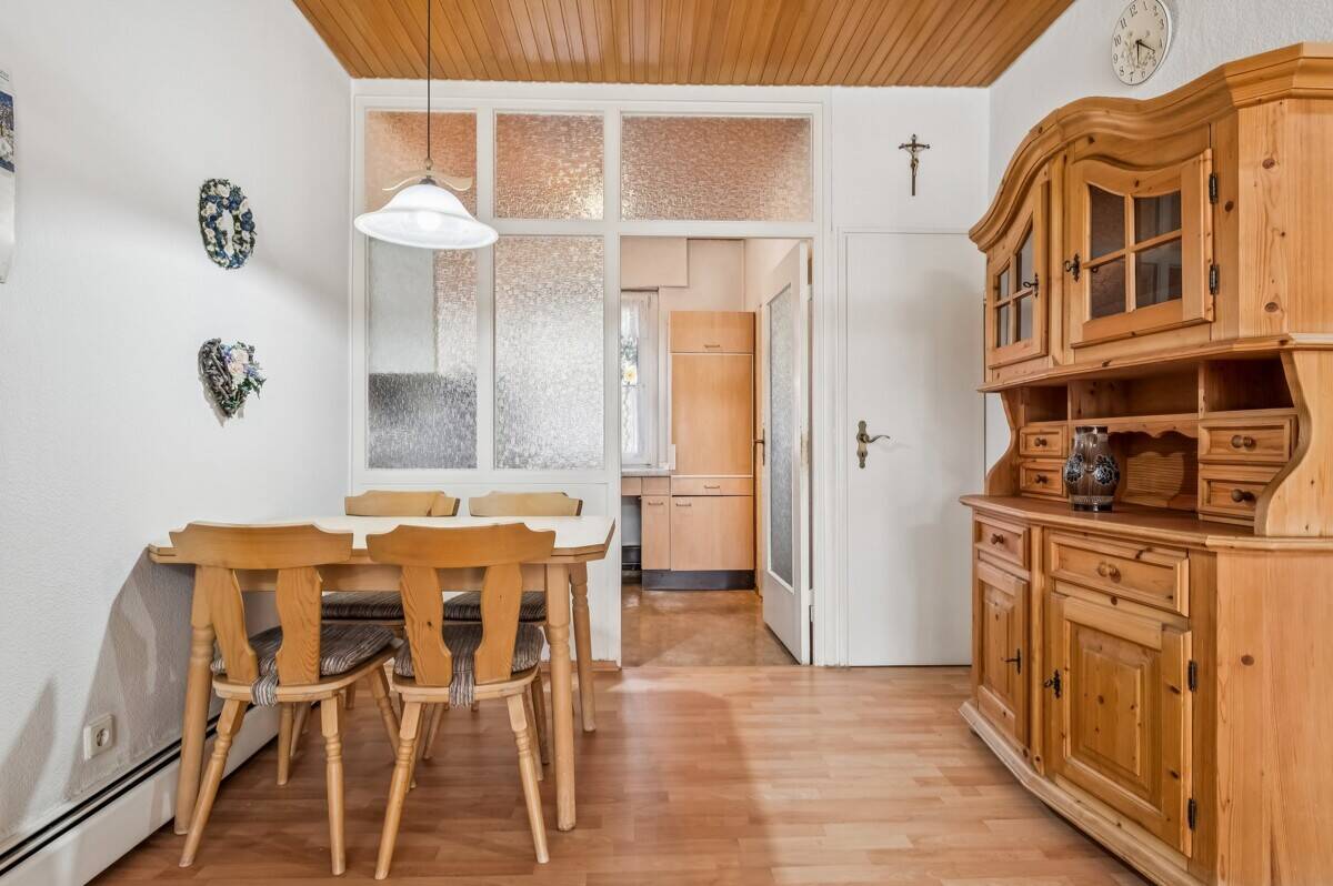 4-Zimmer-Wohnung nahe City-Galerie - mit Balkon, Grünblick und gemeinschaftlicher Poolanlage – Augsburg – Vorschaubild 9