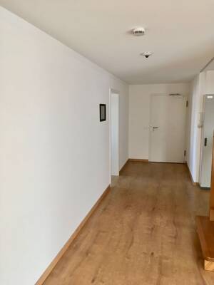 Maisonette-Wohnung mit bestmöglichem Rundum-Blick über Jena-Ost – 7749 Jena – Vorschaubild 3