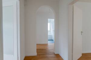 Modernisierte 3,5-Zimmer-Wohnung im Ortskern von S-Möhringen – 70567 Stuttgart – Vorschaubild 2