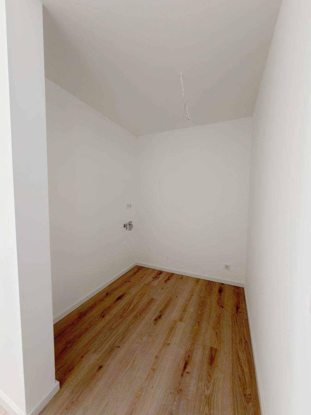 Exklusive 1-Zimmer-Neubauwohnung mit hochwertiger Ausstattung ~ Erstbezug ~ Tiefgarage ~ Aufzug ~ Sofortbezug – Nürnberg – Vorschaubild 9