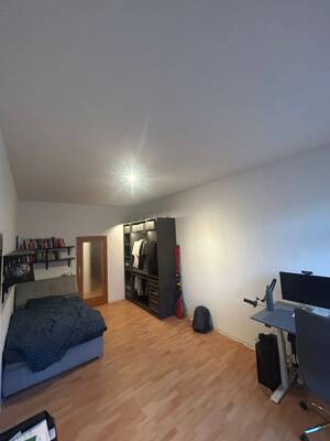 Helles WG-Zimmer mit eigenem Balkon in ruhiger Altbau-Gegend – 68167 Mannheim – Vorschaubild 2