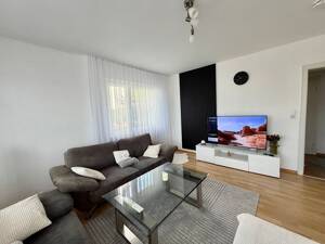 Kapitalanlage in gefragter Lage von Petersberg - helle 2-Zimmerwohnung mit Südwestbalkon – 36100 Petersberg – Vorschaubild 2