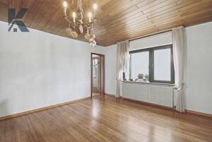Vielseitige Doppelhaushälfte inkl. 2x Wohneinheiten, Doppelgarage, Garten & Ausbau-Potenzial – 50859 Köln – Vorschaubild 7