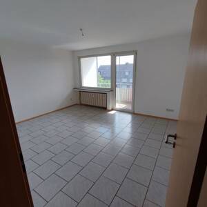 Schöne lichtdurchflutete Wohnung mit Balkon – 47178 Duisburg – Vorschaubild 3