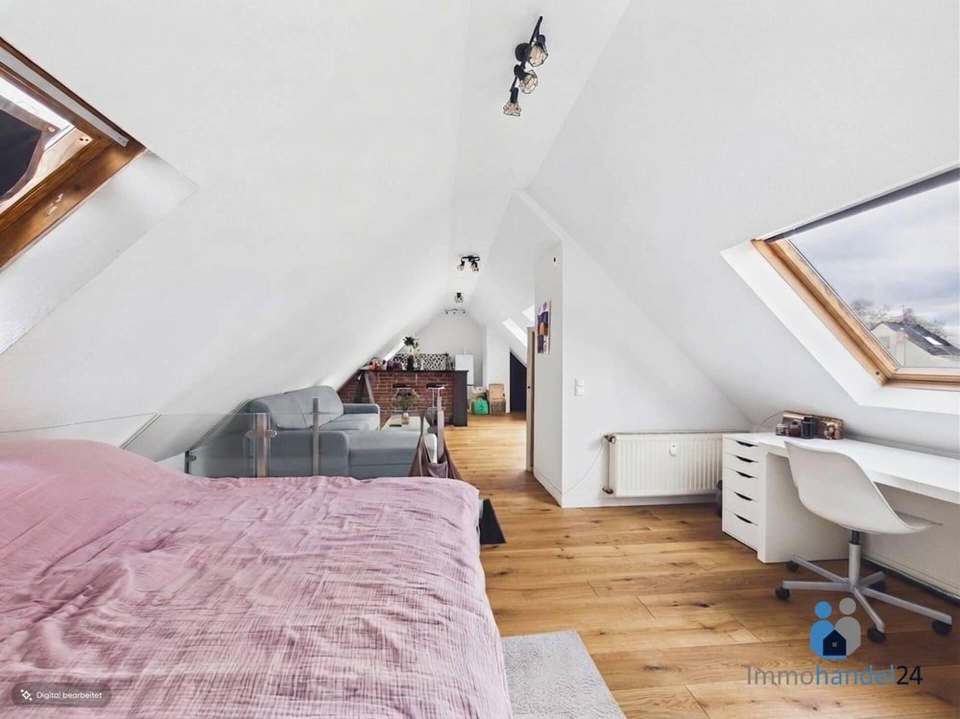 Dachgeschosswohnung in 50676 Köln mit 43 m² kaufen