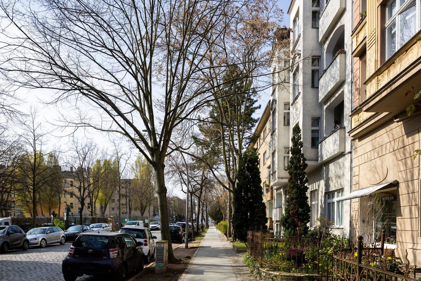 Gemütliche 2-Zimmer-Altbauwohnung mit Balkon im grünen Steglitz-Zehlendorf - mit Eigennutzoption! – Berlin – Vorschaubild 9