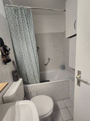 Helle 3-Zimmer-Wohnung mit Loggia in Holsterhausen, Nähe Uniklinikum – 45147 Essen – Vorschaubild 9
