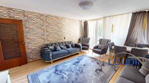 Großzügige 4-Zimmerwohnung mit Balkon. – 79110 Freiburg im Breisgau – Vorschaubild 2