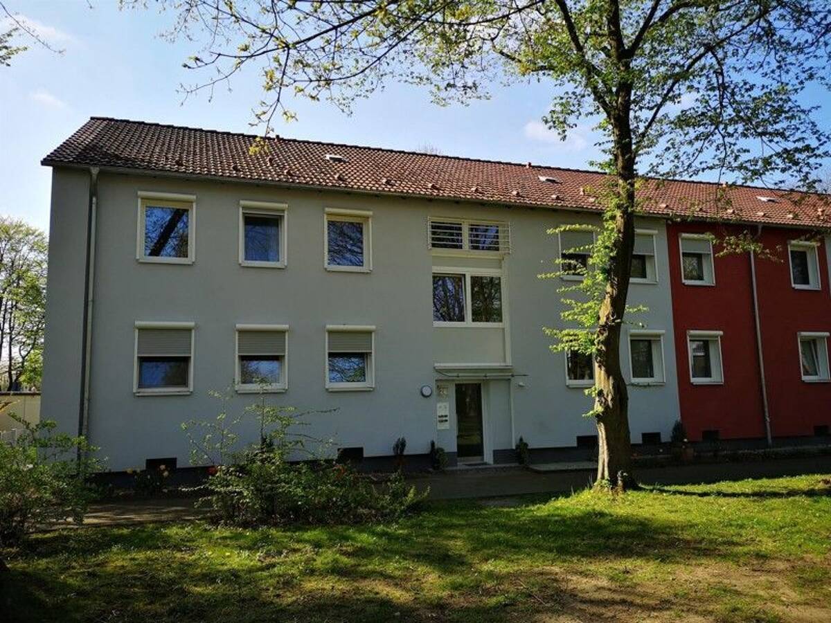 Wohn(t)raum: gut geschnittene 3-Zimmer-Wohnung mit großem Sonnenbalkon – 45701 Herten – Bild 1 von 6