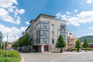 Großzügiges Penthouse mit 360° Dachterrasse, Weitblick und 65 m² Wohn-/Essbereich im Zentrum Jenas