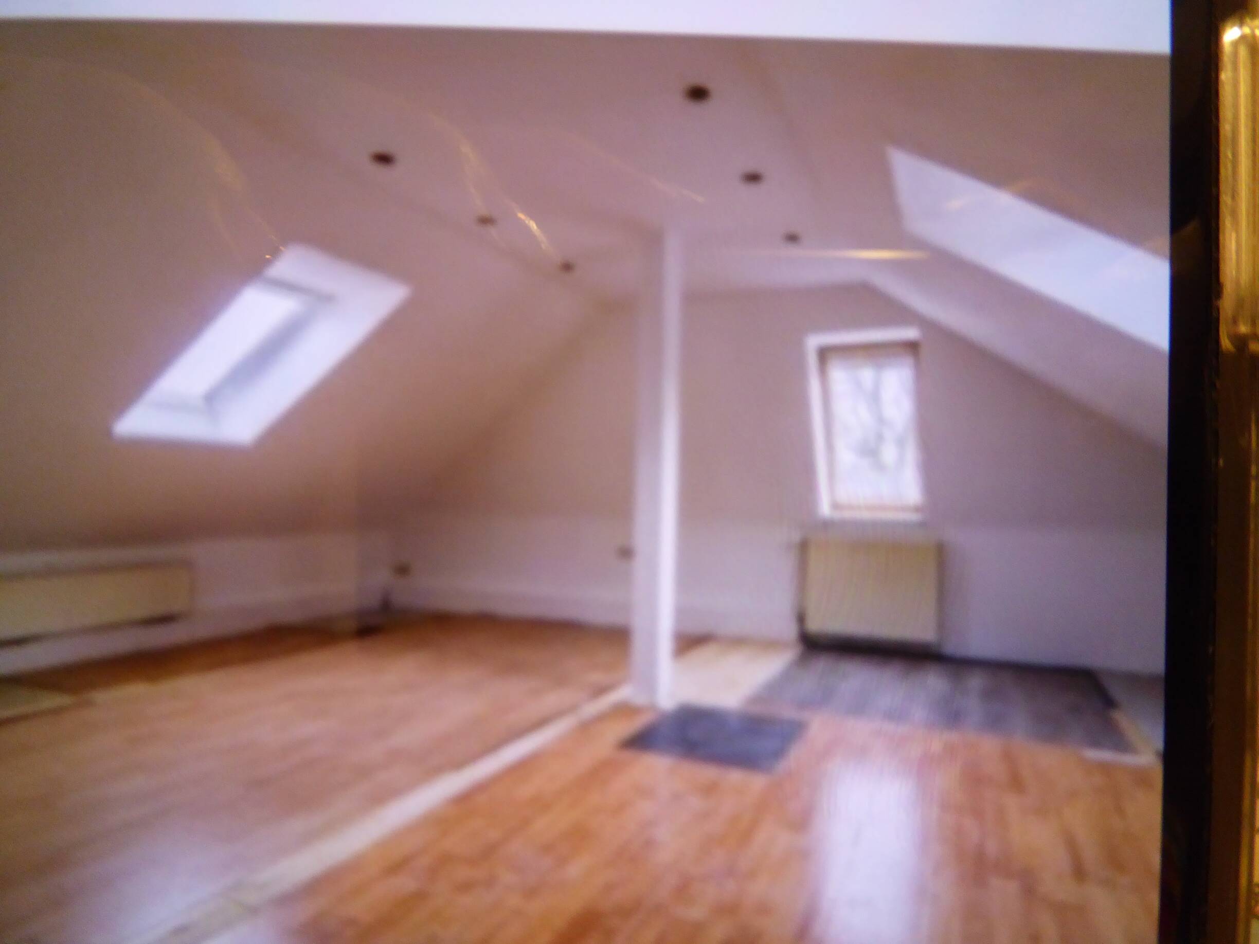 *** BUXTEHUDE ! * SCHÖNE TEILMÖBLIERTE 6 ZIMMER DOPPELHAUSHÄLFTE * SONNIGE TERRASSE * EBK * VOLLBAD * RUHIGE LAGE *** – Buxtehude – Vorschaubild 5