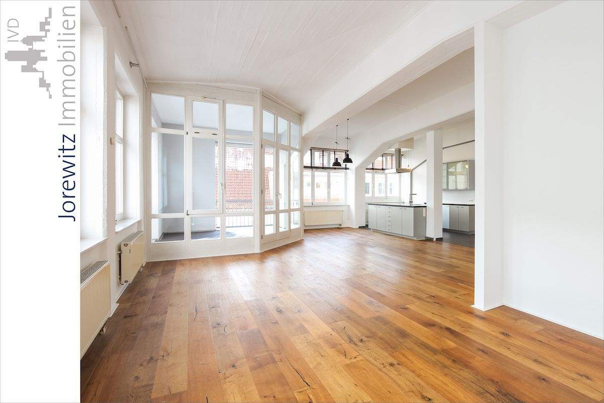 Stilvolles Loft-Ambiente in Bi-City: Moderne 2 Zimmer-Wohnung mit Loggia und PKW-Stellplatz – Bielefeld – Vorschaubild 5
