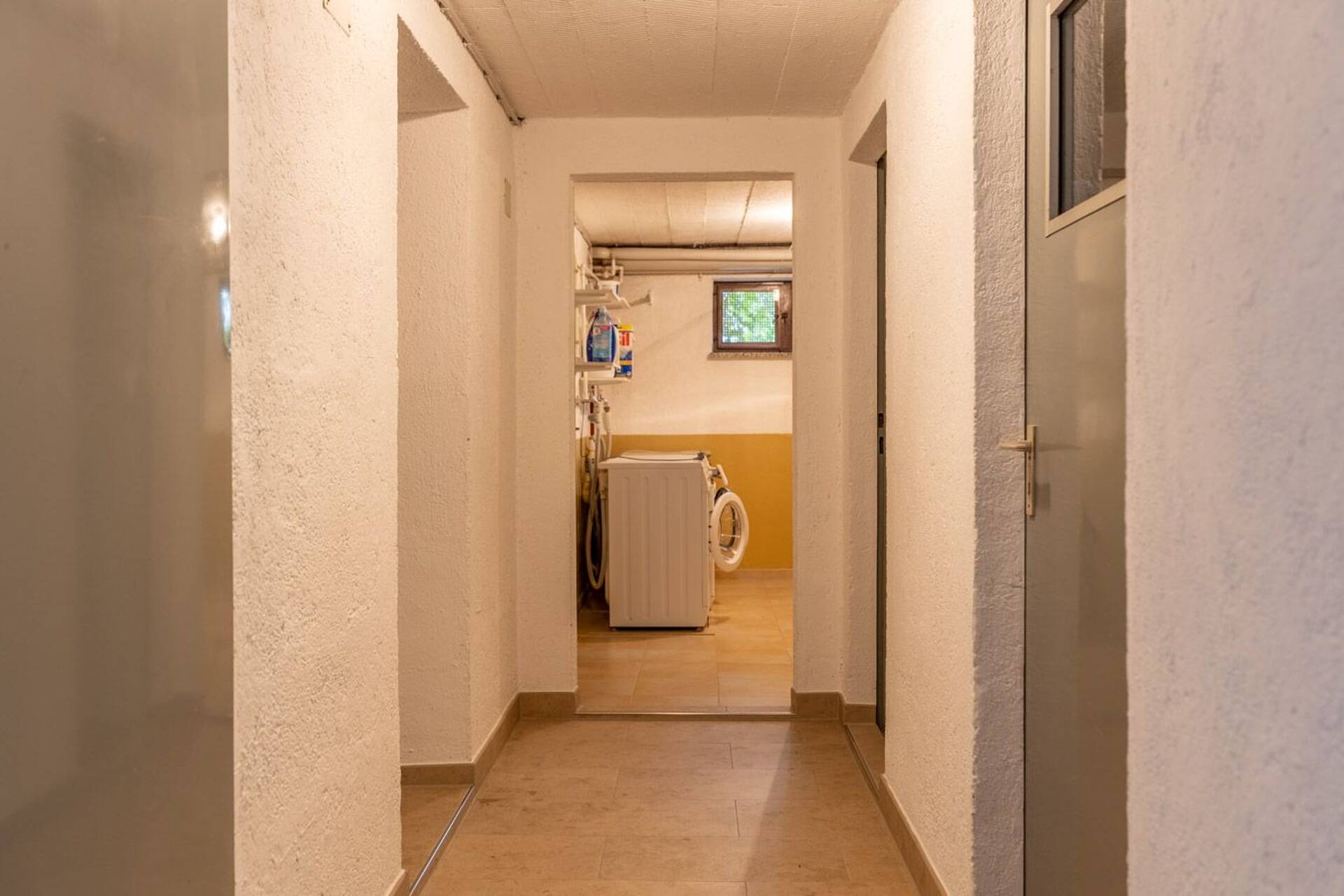 Haus in 82041 Oberhaching mit 434 m² kaufen