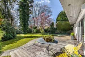 Wenn Träume wahr werden: Haus mit Garten, fußläufig zum Volksdorfer Kern! – 22359 Hamburg – Vorschaubild 2