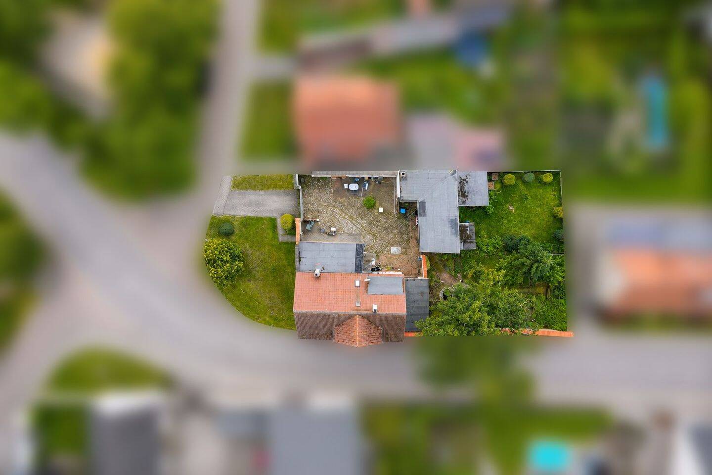 Viel Raum für Ihre Familie und Ideen Einfamilienhaus mit großem Grundstück – Sülzetal – Vorschaubild 2