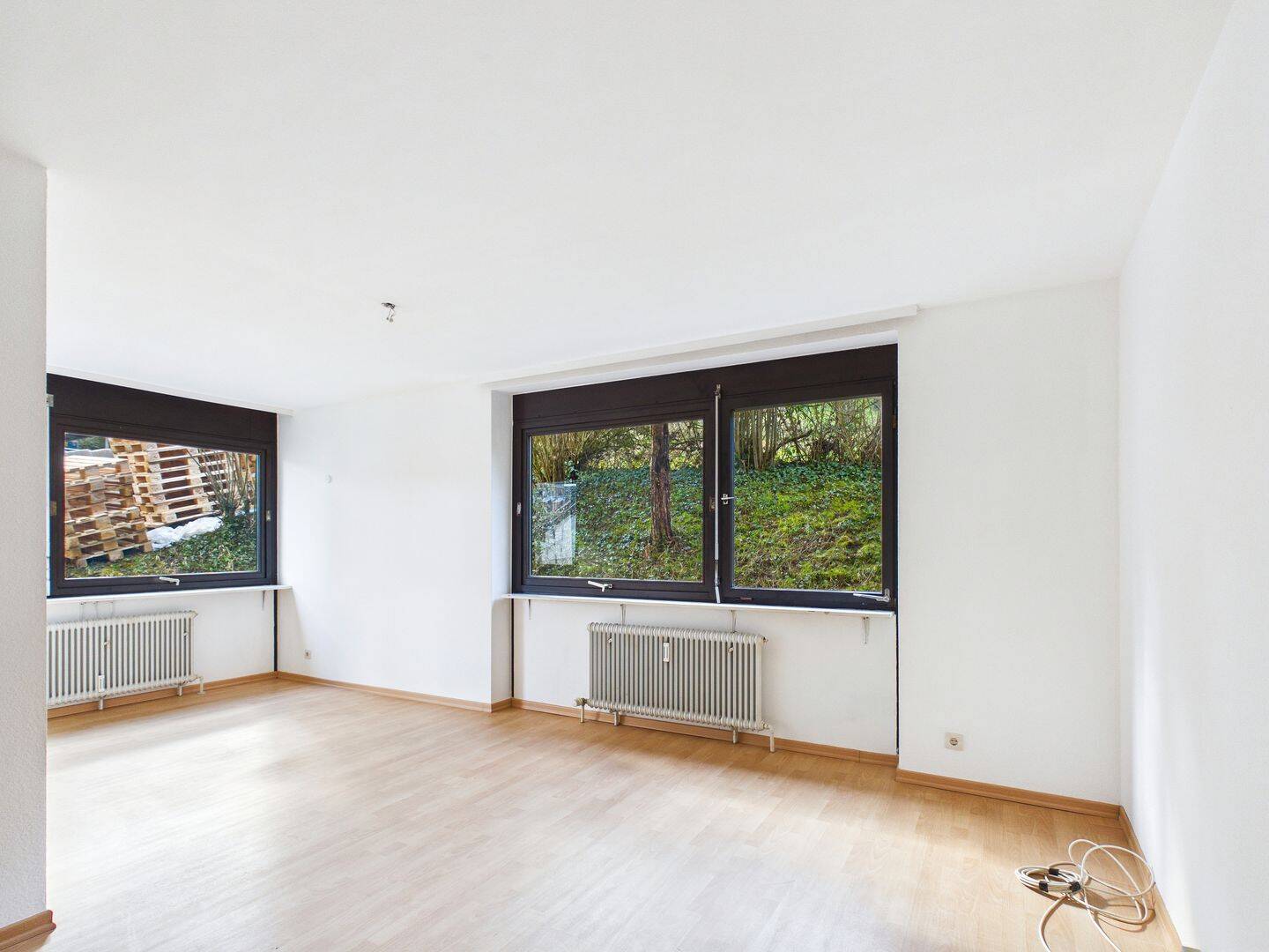 Frisch renovierte 2-Zimmer-Wohnung mit Balkon in ruhiger Lage - Ideal für Singles oder Paare! – Stuttgart – Vorschaubild 4