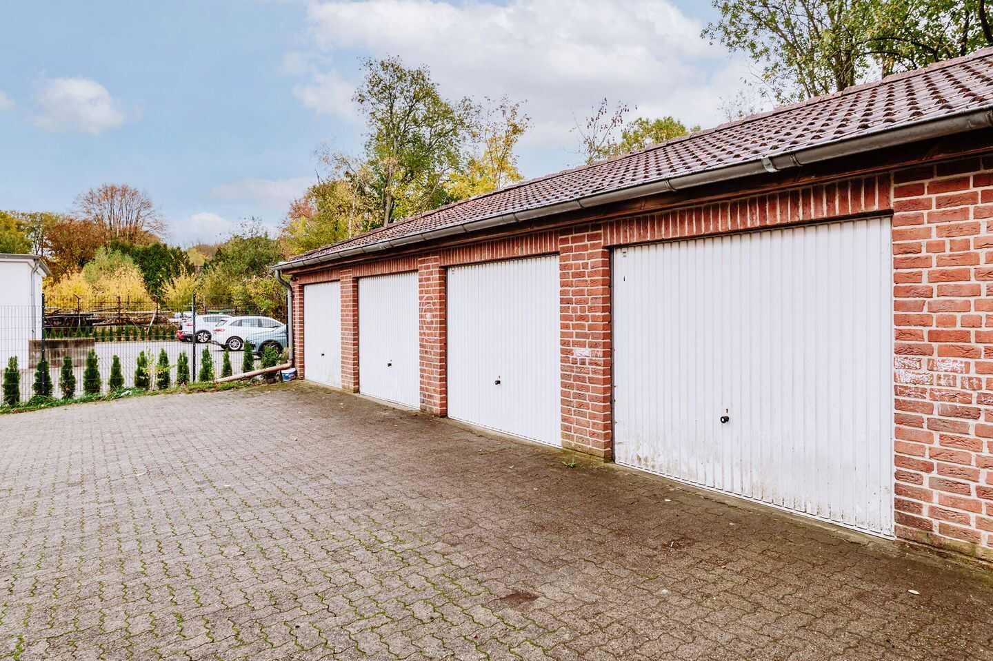 Frisch saniertes Mehrfamilienhaus mit 4 Einheiten und top Rendite – Südheide – Vorschaubild 6