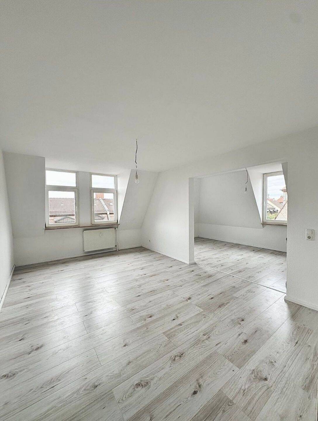 Helle 3,5-Zimmer Wohnung im 4. OG in Nürnberg-Rabus – Nürnberg – Vorschaubild 2