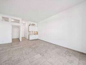 Neuwertige 1,5-Zimmer-Eigentumswohnung mit Balkon in kernsaniertem Altbau im Zentrum Ingolstadts – 85049 Ingolstadt – Vorschaubild 3