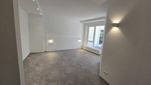 Neu umgebaute Traumwohnung in zentraler Lage von Memmingen – 87700 Memmingen – Vorschaubild 5