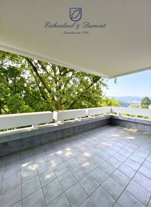 Luxuriös sanierte 3-ZKB mit EBK, 2 Balkonen + Garage mit Panoramablick