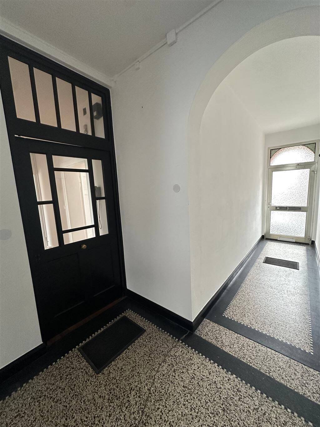 Gemütliches Zweifamilienhaus mit guter Infrastruktur in 66115 Saarbrücken/Malstatt – Saarbrücken – Vorschaubild 2