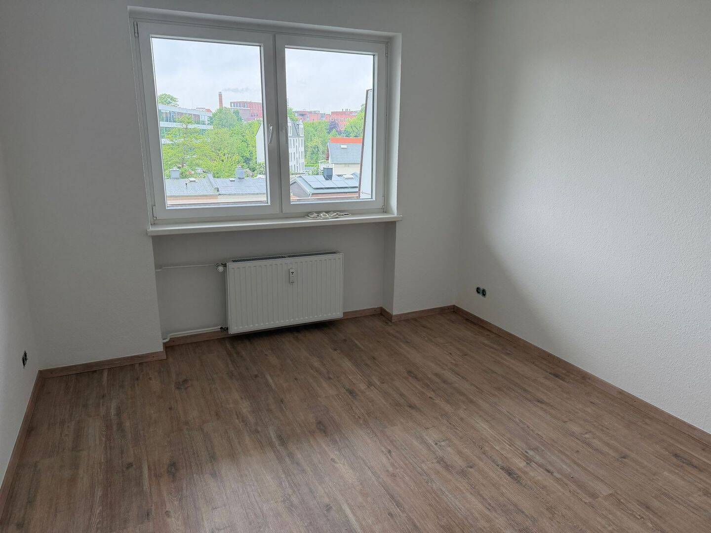Helle 2-Zimmer Wohnung mit großen Balkon nahe Dräger – Lübeck – Vorschaubild 4