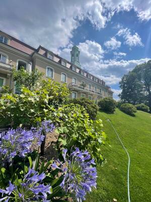 Traumhafte Kapitalanlage im Schloss mit Blick über Dresden