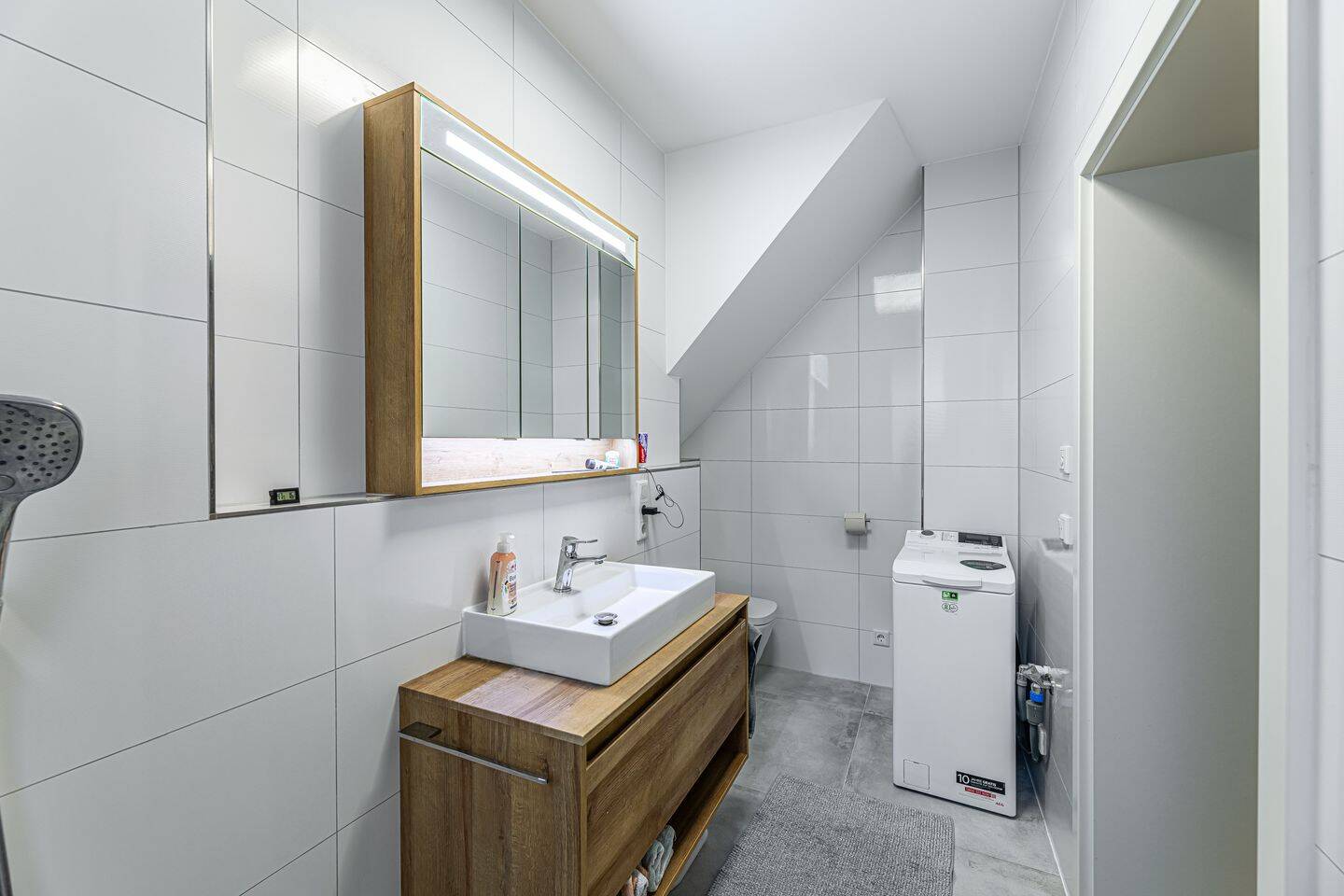 HEGERICH: Wohnen oder investieren: Sanierte 2-Zimmer-Wohnung in gefragter Nordlage Nürnbergs – Nürnberg – Vorschaubild 3