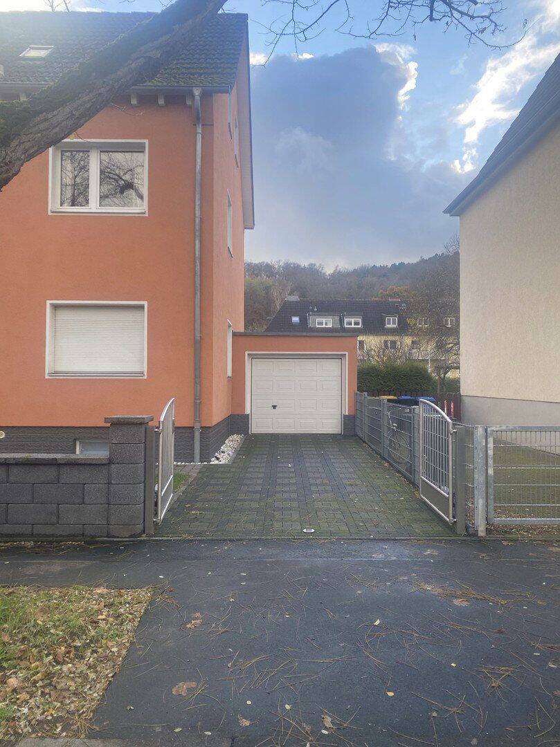 GEPFLEGTES MEHRFAMILIENHAUS | 5 WOHNEINHEITEN | VOLL VERMIETET | BONN-BAD GODESBERG | PROVISIONSFREI – Bonn – Vorschaubild 3