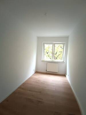 DU-Hochfeld, Heerstraße 146 - Gemütliche 2-Zimmer-Wohnung ab Sept. zu mieten ( max. 2 Personen ) !! – 47053 Duisburg – Vorschaubild 7