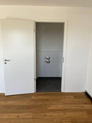 Neubauflair im Grünen - Stilvoll Wohnen in Wiesbaden-Delkenheim – 65205 Wiesbaden – Vorschaubild 9
