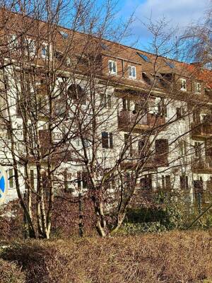 Schön geschnittene Eigentumswohnung am Diebsteich! – 22769 Hamburg – Vorschaubild 2