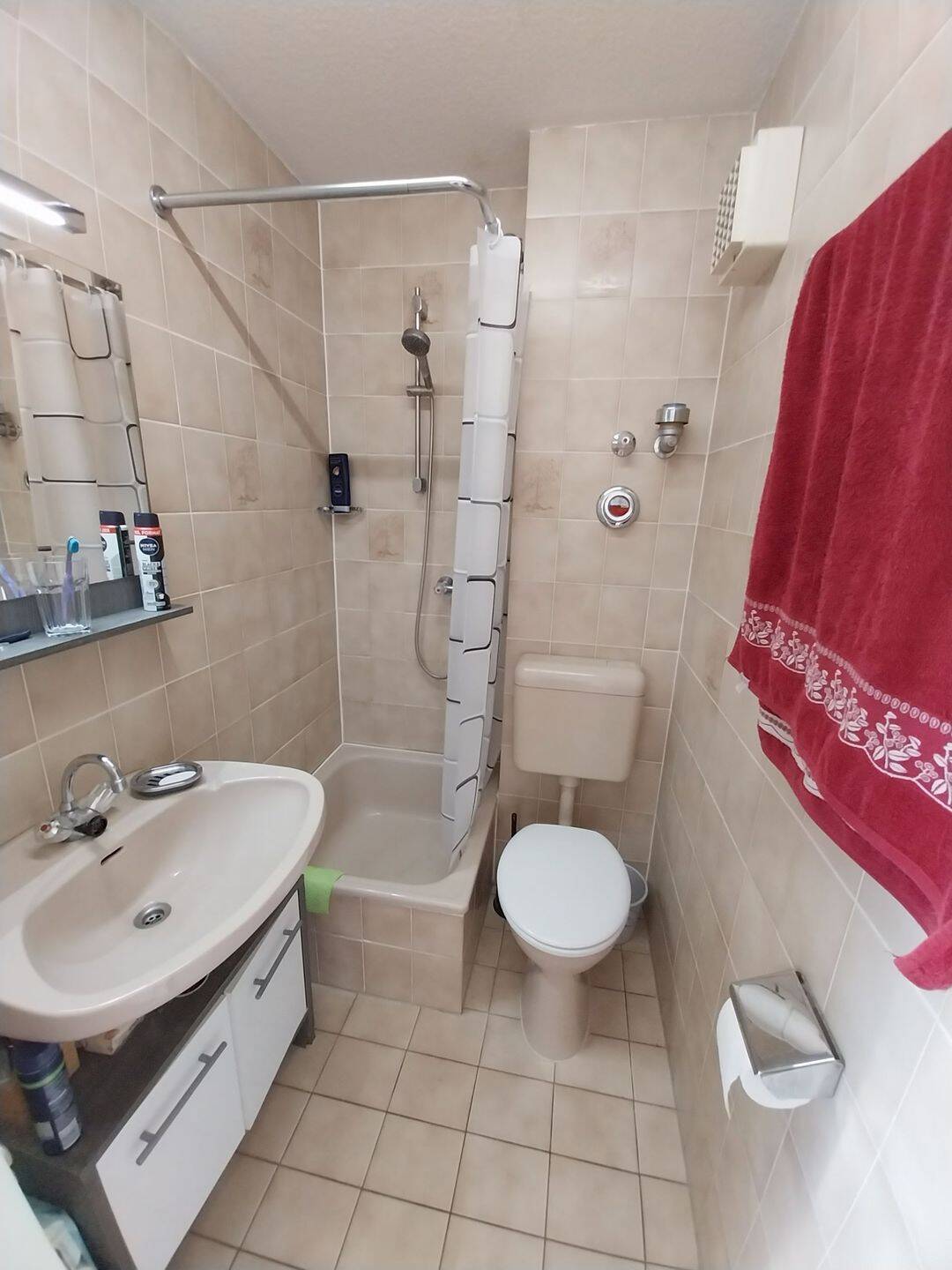 Saarbrücken -City, St.Johann: Charmante 1-ZKB-DG-Wohnung mit Einbauküche – Saarbrücken – Vorschaubild 5