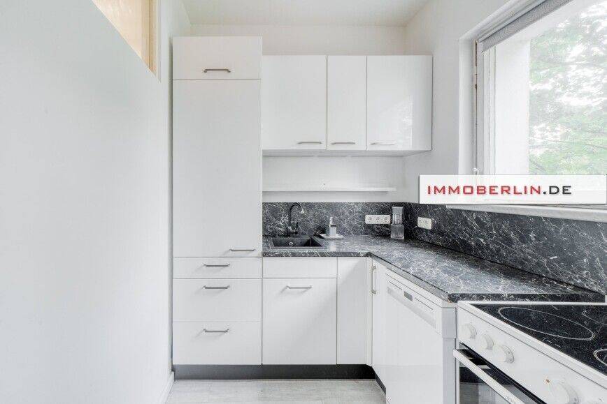 IMMOBERLIN.DE - Frische Wohnung mit Südwestloggia in gefragter Lage beim Steglitzer Zentrum – Berlin – Vorschaubild 4