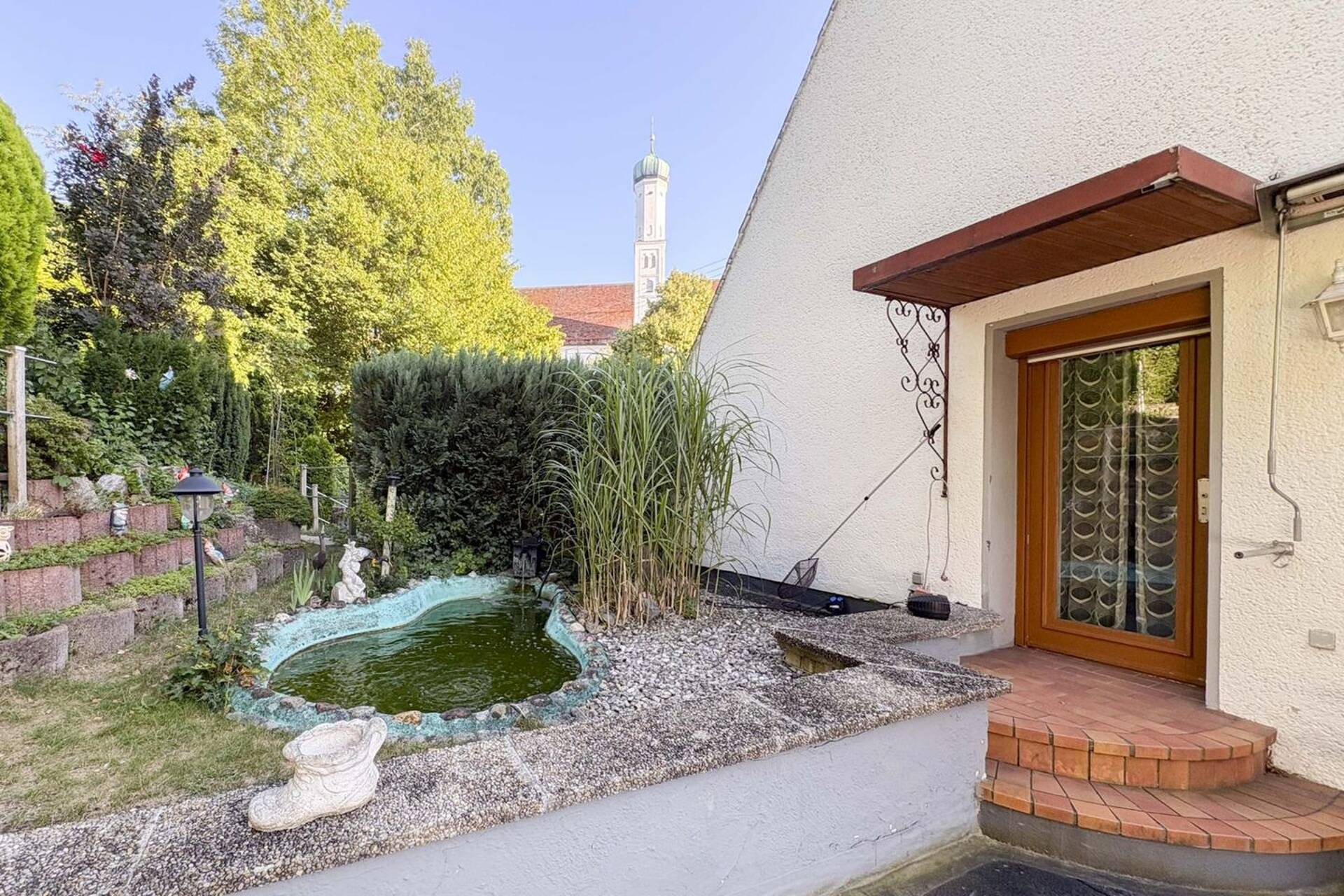 Haus in 86316 Friedberg mit 360,09 m² kaufen