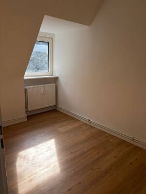 ~~Kleine 2,5 Zimmer Dachgeschosswohnung in Bünde-Mitte!!~~ – 32257 Bünde – Vorschaubild 6