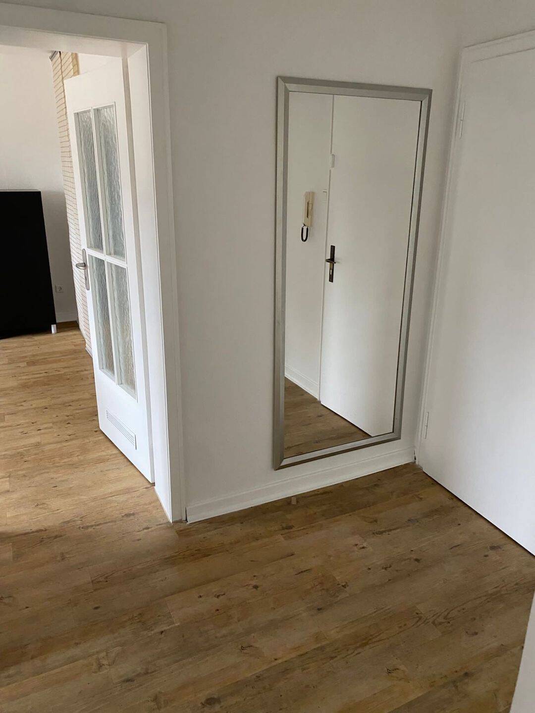 Attraktives Wohn- und Geschäftshaus in zentraler Lage nahe Carlsplatz – Düsseldorf – Vorschaubild 2