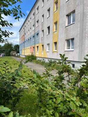 Modernisierte 4-Zimmer-Wohnung im 3. Obergeschoss in Rosenow – 17091 Rosenow – Vorschaubild 2