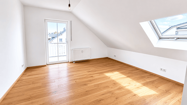 Keine Käuferprovision ! Charmante, sonnige 2-Zimmer-DG-Wohnung mit EBK in Bestlage von Allach – München – Vorschaubild 4