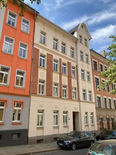 Großzügige 2-Zimmerwohnung mit Laminat, Balkon, Wanne und Einbauküche! – Chemnitz – Vorschaubild 4